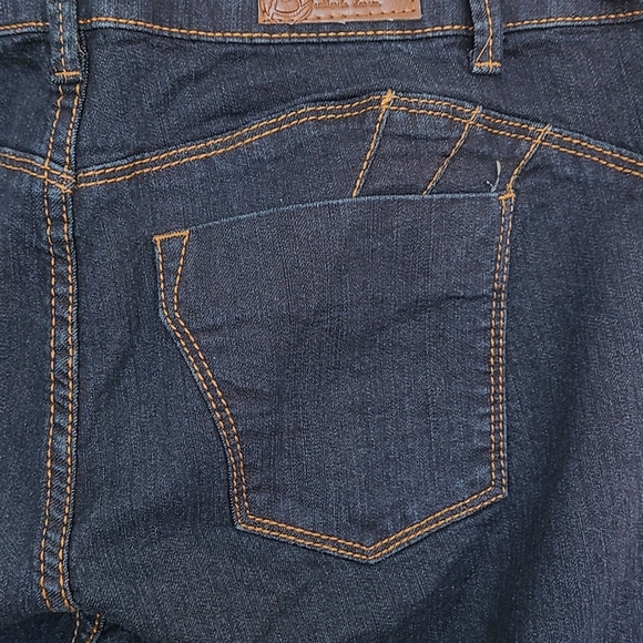 Bluenotes Jeans - Picture 3 of 3